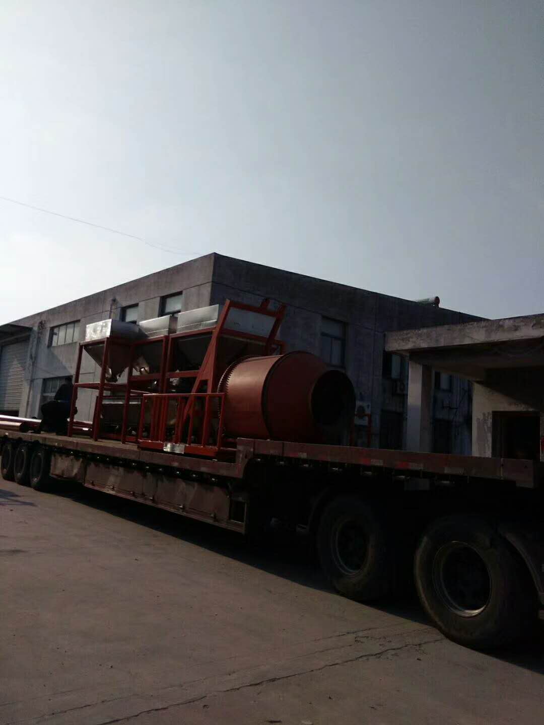 發(fā)往太原摻混肥自動配料生產(chǎn)線發(fā)貨